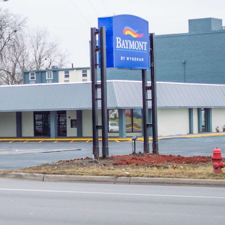 Baymont By Wyndham Ferndale/Royal Oak Hotell Eksteriør bilde